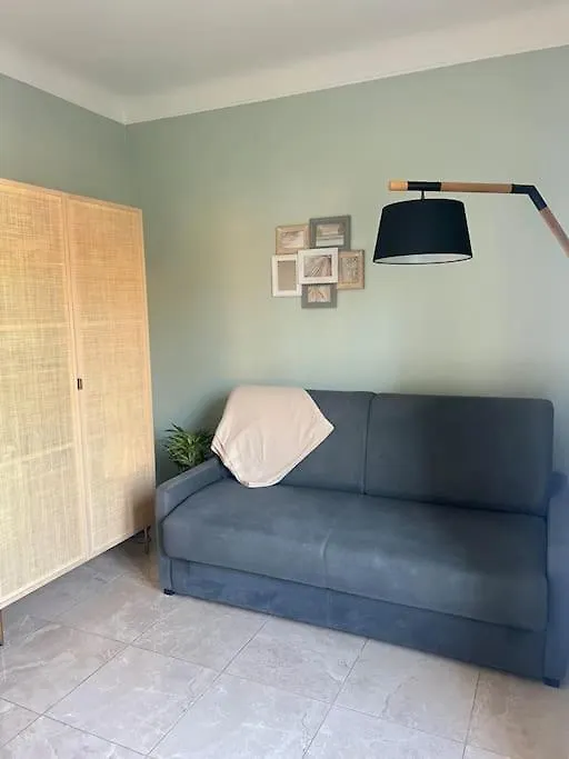 Charming Studio With Terrace Apartment Nice