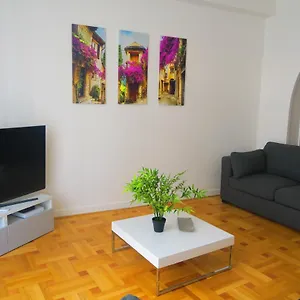 Carré D’or Appt 4 Pièces Moderne Et Spacieux Appartement